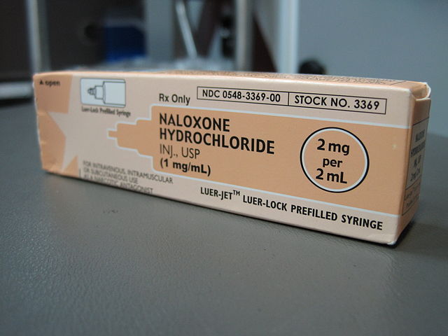 640px-Naloxone_(1)